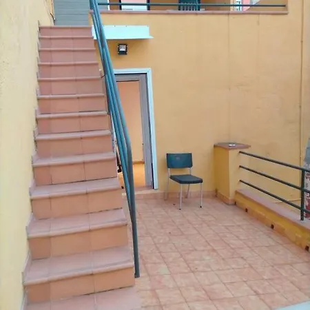 Preciosa Casa De 2 Pisos A 50 Metros De La Playa Villa Canet De Mar Exterior photo